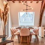 アパート Grand Duplex Design 150m2 En Plein Coeur De Tours, Proche Gare