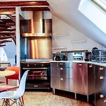 Grand Duplex Design 150m2 En Plein Coeur De Tours, Proche Gare アパート *