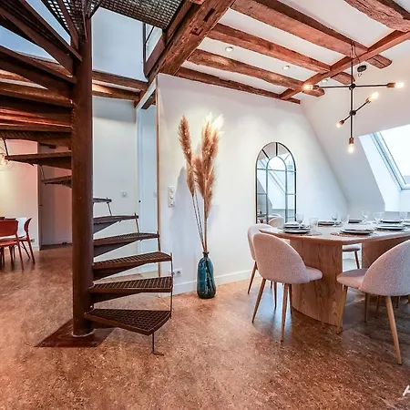 アパート Grand Duplex Design 150m2 En Plein Coeur De Tours, Proche Gare