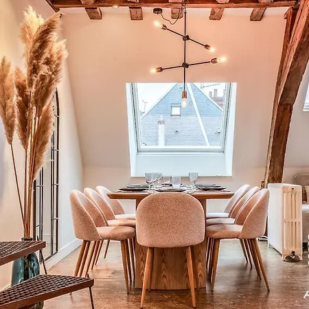 Apartament Grand Duplex Design 150m2 En Plein Coeur De Tours, Proche Gare, Vue Sur Cathedrale