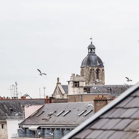 Apartament Grand Duplex Design 150m2 En Plein Coeur De Tours, Proche Gare, Vue Sur Cathedrale Tours