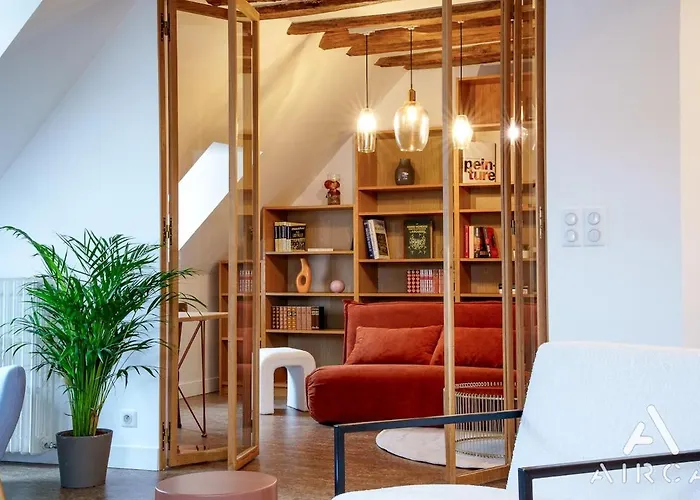 Grand Duplex De 150m2 - Hypercentre Tours, Refait A Neuf - Pour 6 Personnes