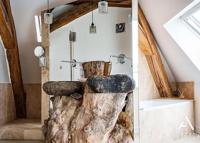 Grand Duplex De 150m2 - Hypercentre Tours, Refait A Neuf - Pour 6 Personnes Apartament