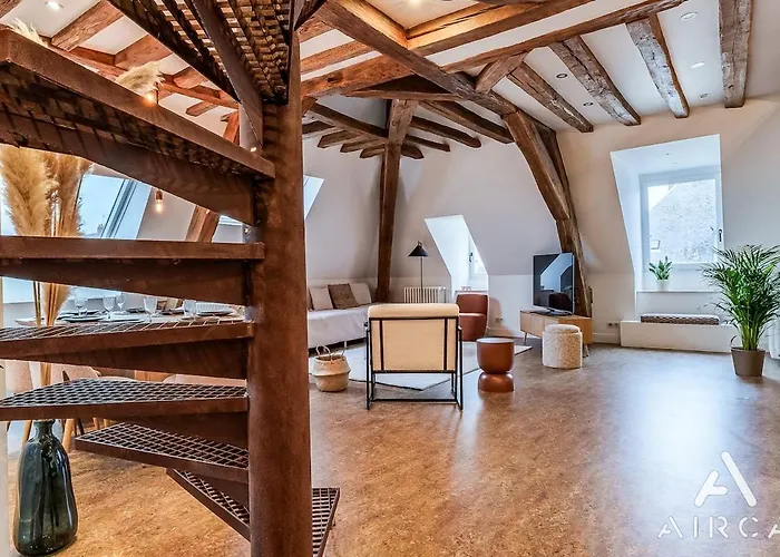 Duplex Design 150M2 Centre Tours - Gare 5Min - 2 Sdb - 6 Personnes דירה